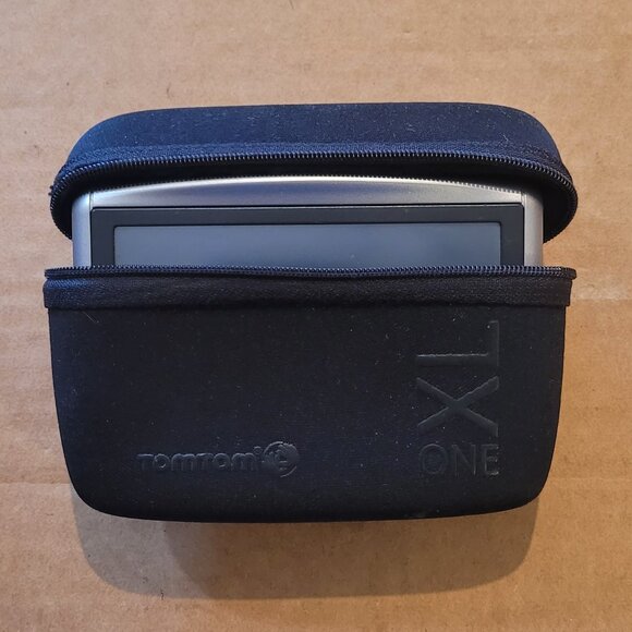 Vintage GPS TomTom One XL W/Case and 12V Automotive Power Cord - Picture 2 of 4